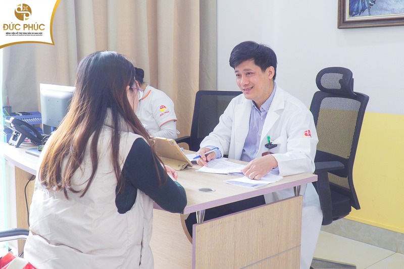 Bác sĩ chỉ định xét nghiệm ở nữ giới