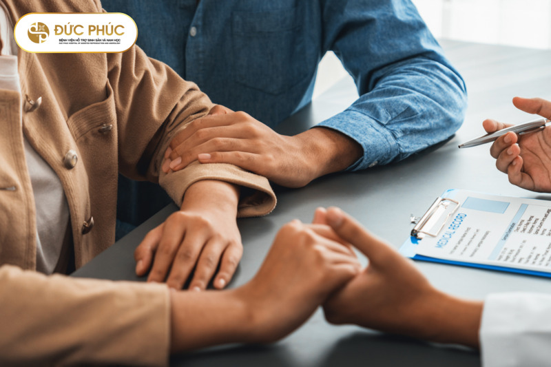 Bác sĩ tận tâm giúp người bệnh an tâm và vững vàng trong hành trình điều trị IVF